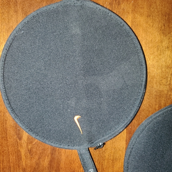 Vintage NIKE CD cases (3) - Picture 3 of 4